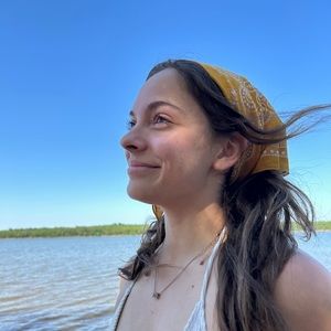 Meet your Posher, Hannah